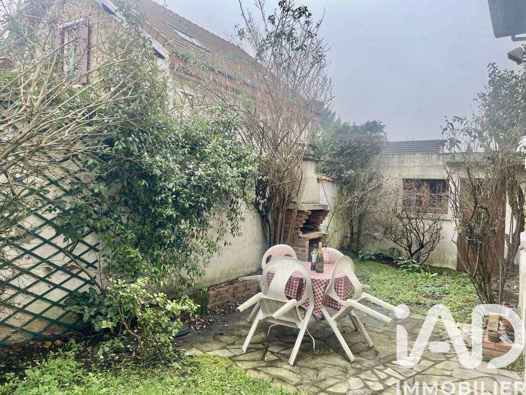 Photo 1 - Maison à GAGNY