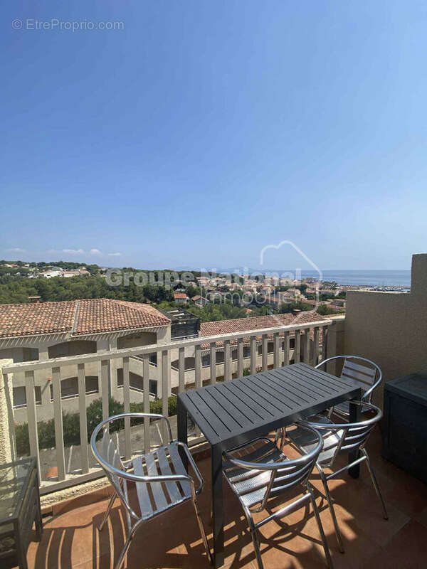 Appartement à SAUSSET-LES-PINS