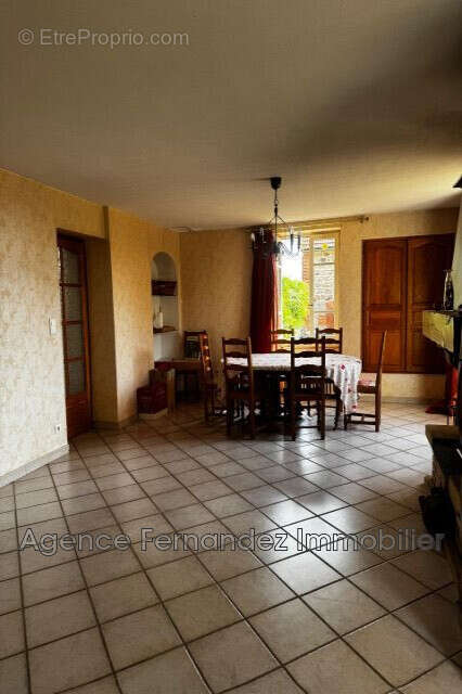 Maison 115 m² à Urbise  - photo 9