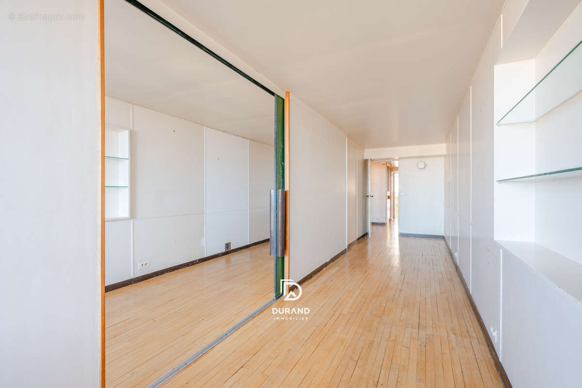 Appartement à MARSEILLE-8E