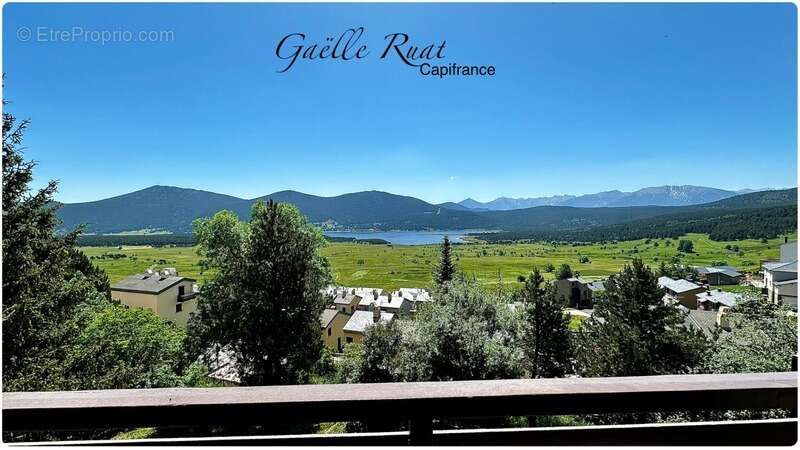 LES ANGLES (66210) – Appartement duplex 4 chambres – Vue panoramique sur le lac de Matemale et la chaîne des Pyrénées – Balcon - photo 17