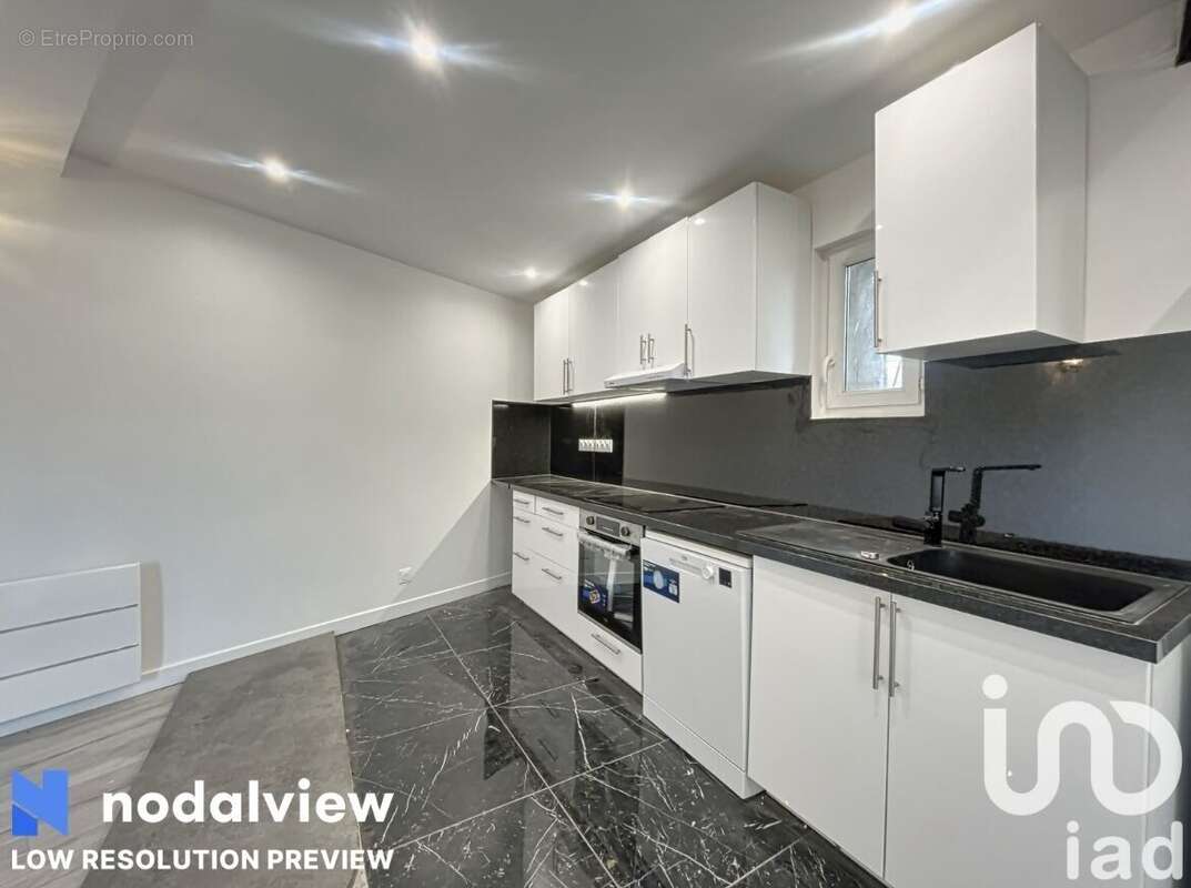 Photo 3 - Maison à SAINT-MAUR-DES-FOSSES