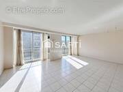 Photo 1 - Appartement à MARSEILLE-8E