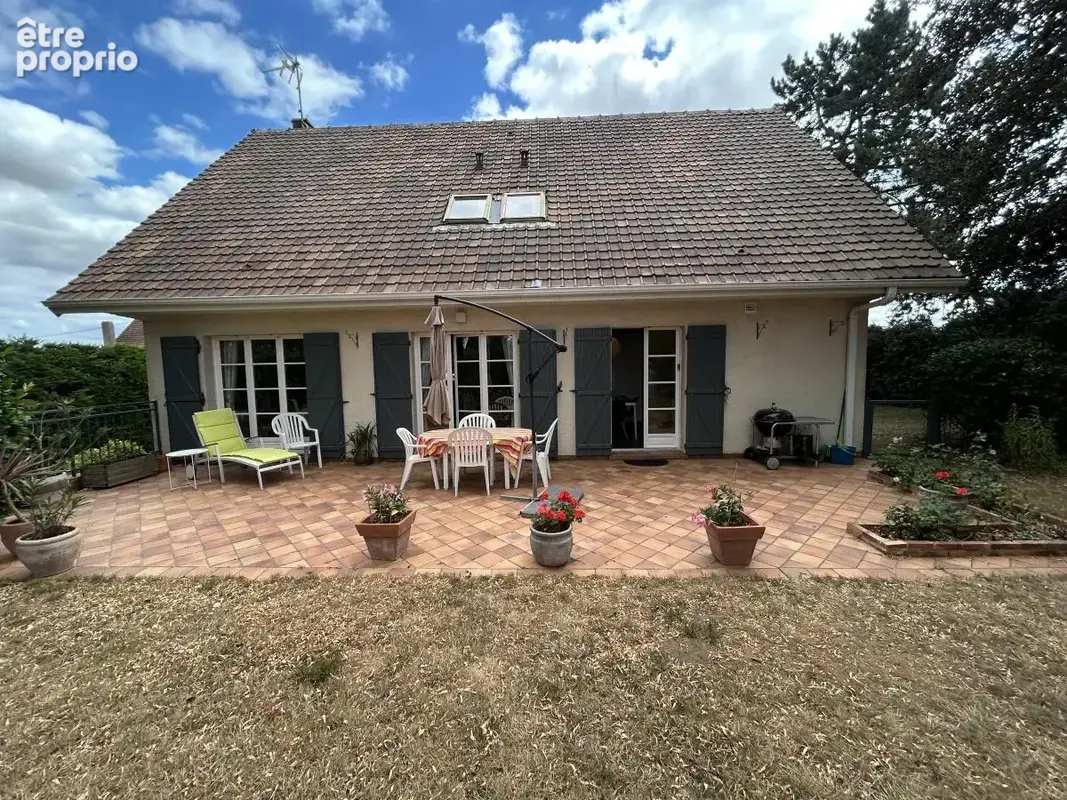 Maison 7 pièces 148 m² à vendre à Cambrai (59400) - photo 2