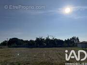 Photo 1 - Terrain à ORLEAT