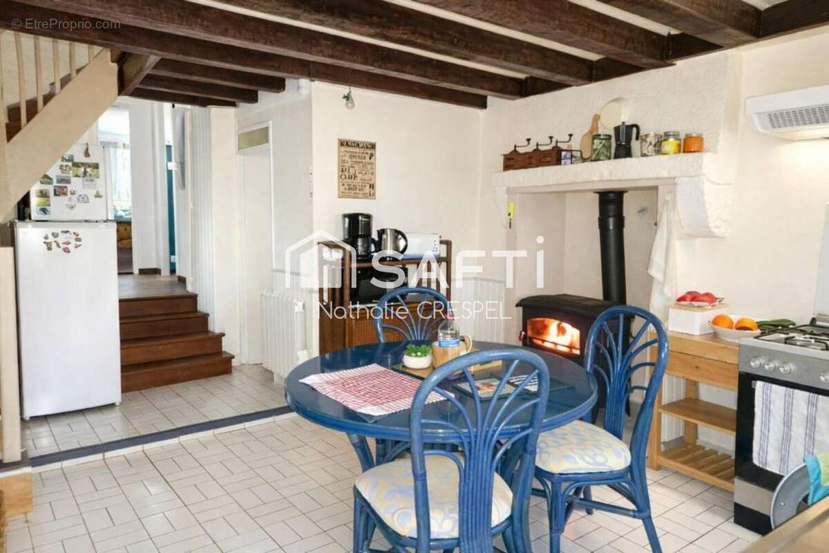 Photo 6 - Maison à AMBRIERES-LES-VALLEES