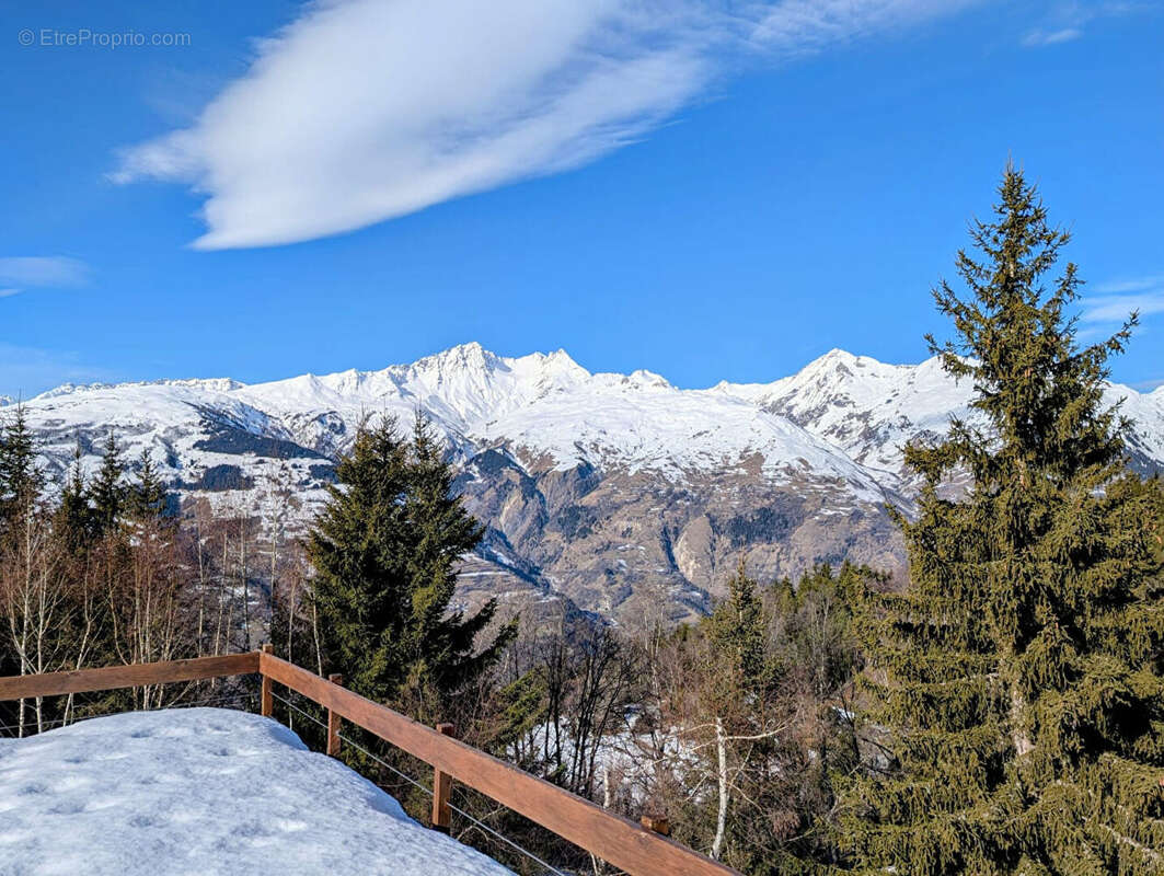 Maison à LES CHAPELLES