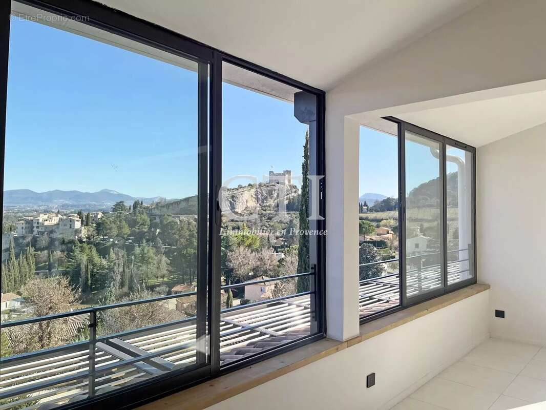 Appartement à VAISON-LA-ROMAINE