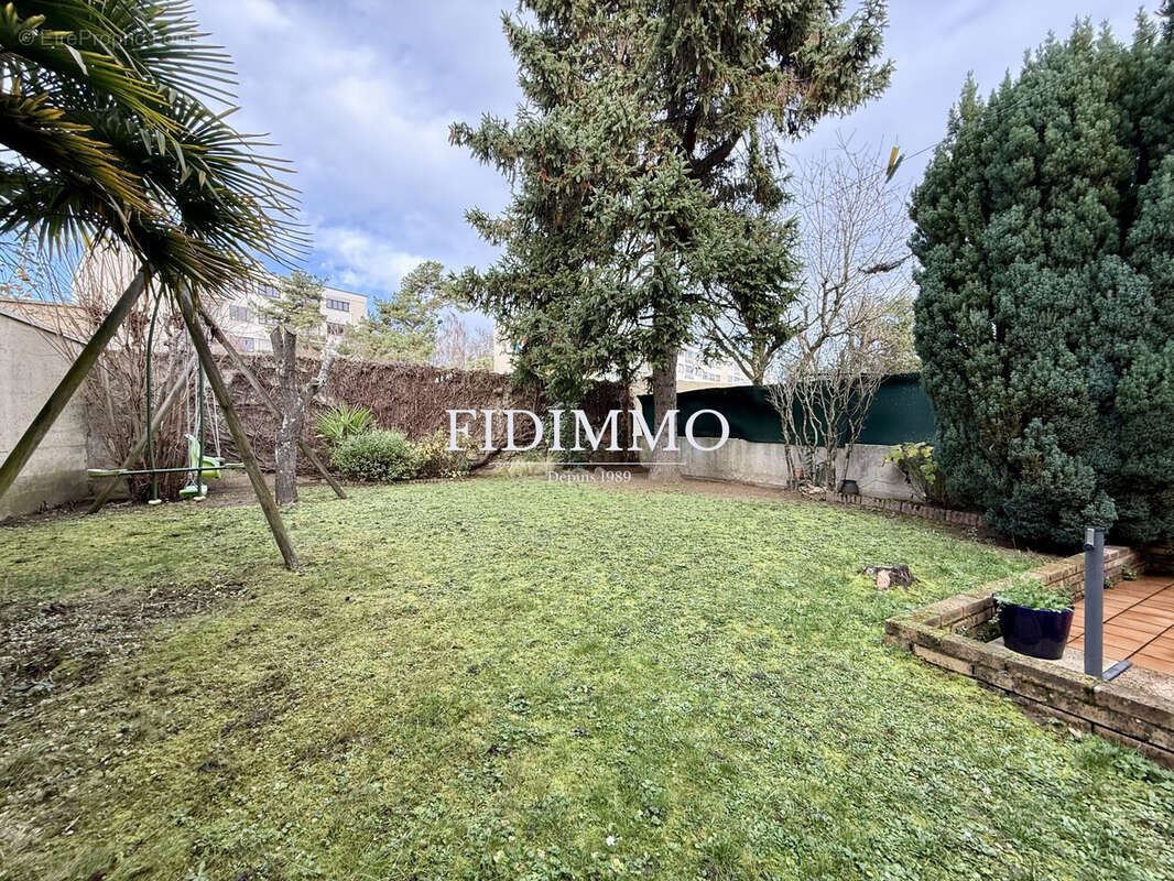 Maison à ORMESSON-SUR-MARNE