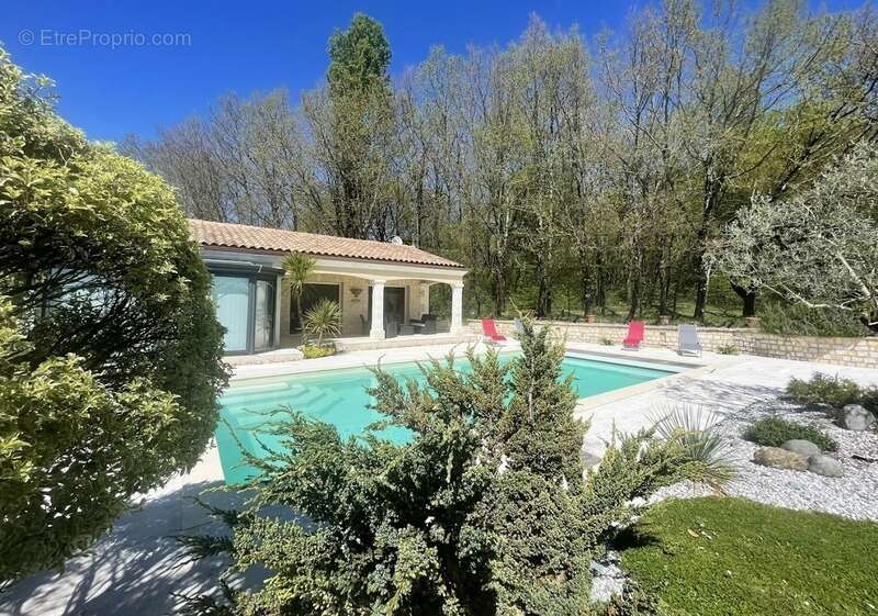 Villa d'architecte et gîte indépendant dans un parc paysager de plus de 4 000 m² SUD de COGNAC proche de BARBEZIEUX SAINT HILAIR - photo 14