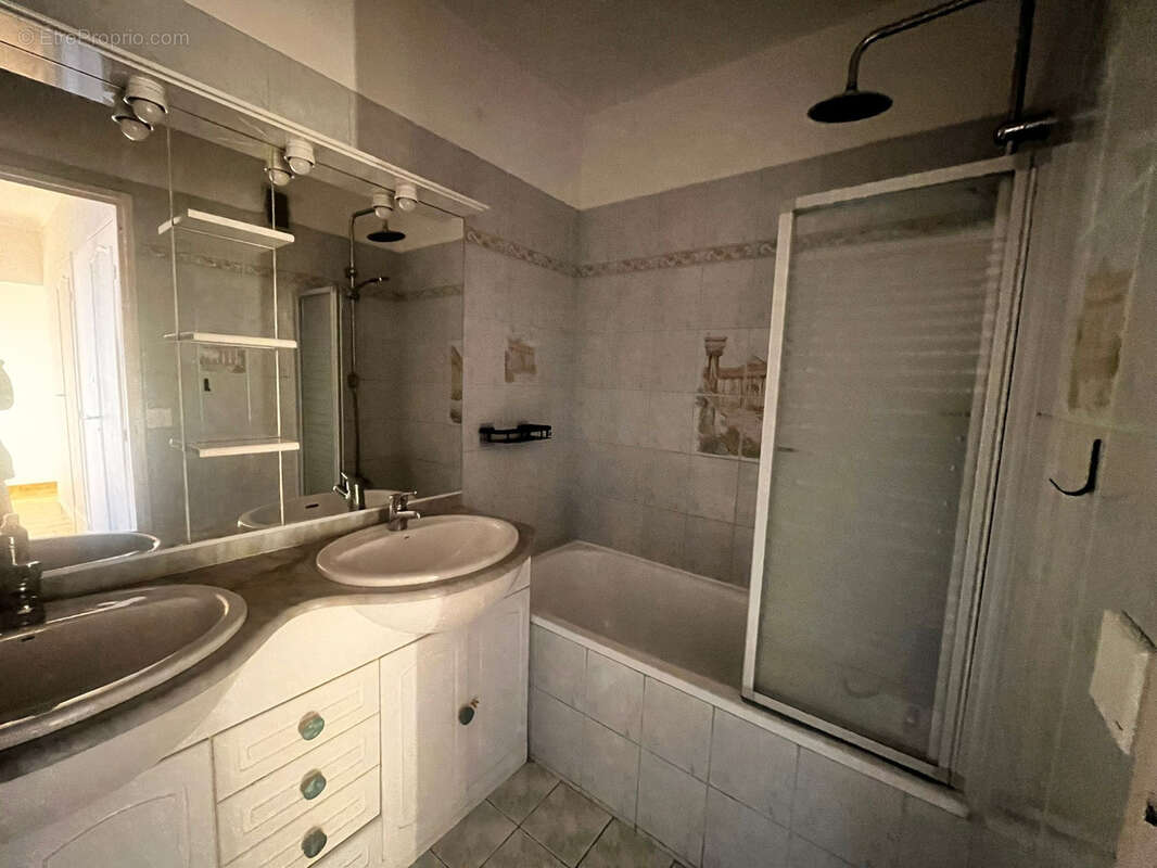 Appartement à MARIGNANE