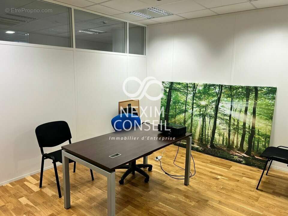 Commerce à NANTERRE