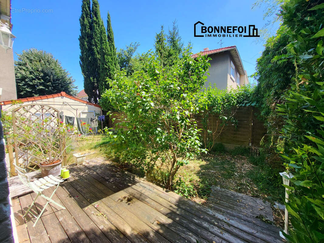 Maison à CHAMPIGNY-SUR-MARNE