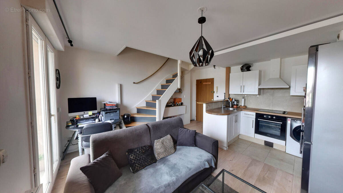 Appartement à LA QUEUE-EN-BRIE