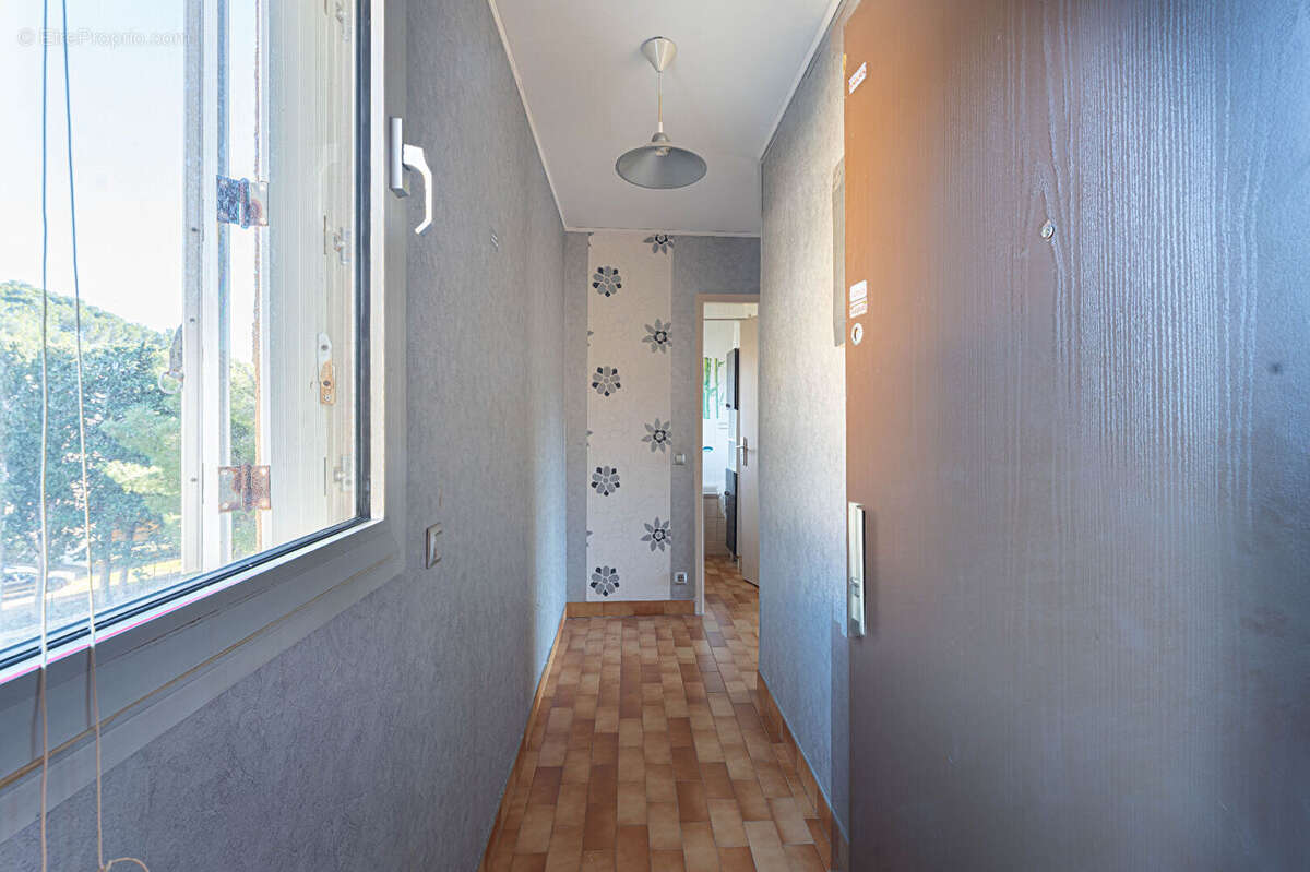 Appartement à CARRY-LE-ROUET