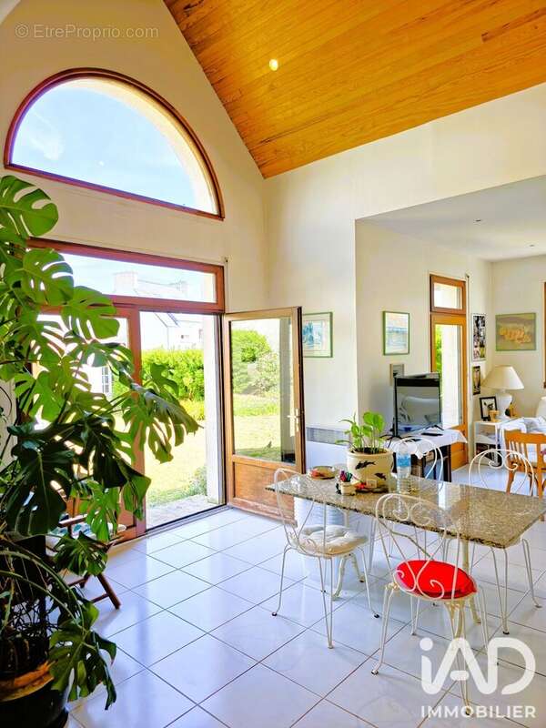 Maison 200 m² à Penmarch  - photo 3