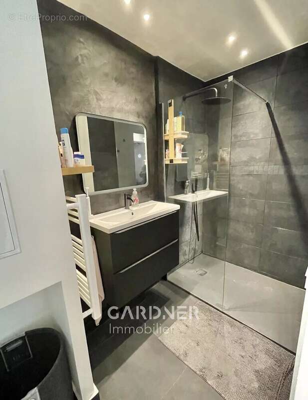 Maison à MARSEILLE-10E