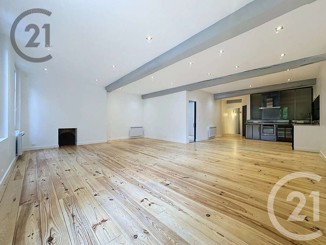 Maison 211 m² à Troyes  - photo 3