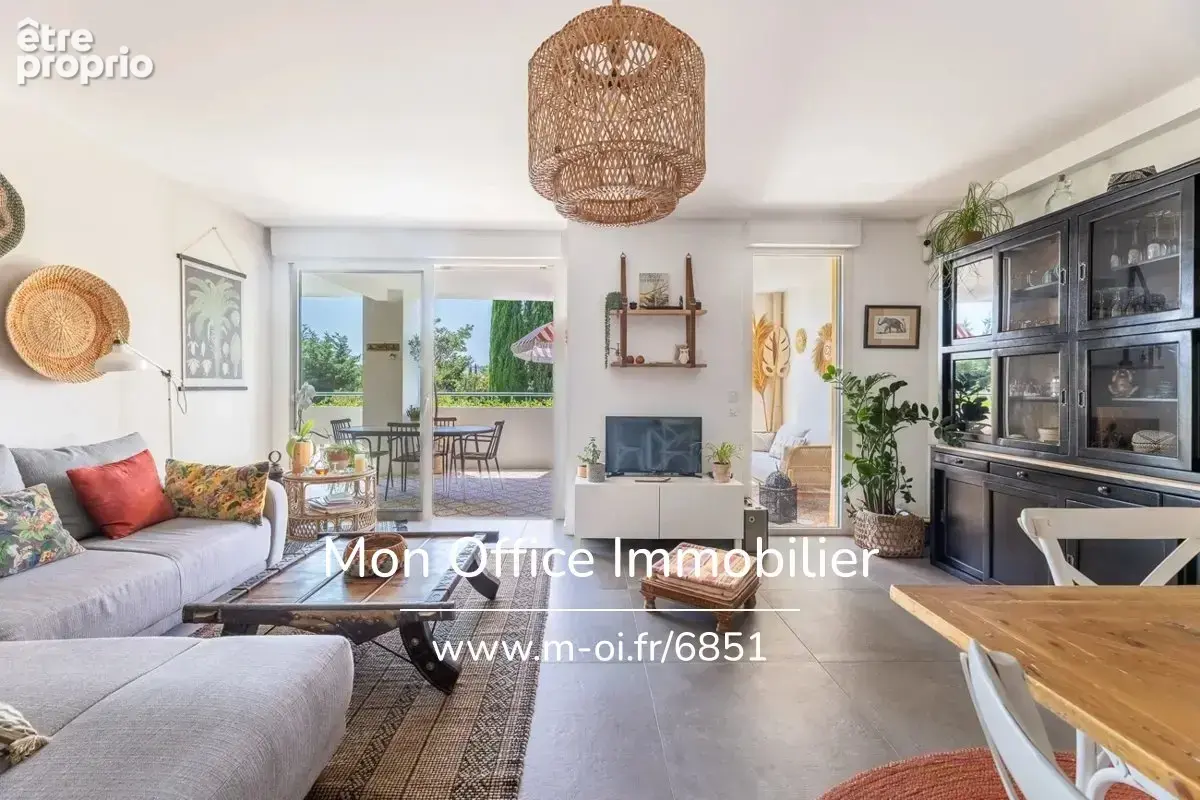 Référence : 7231-PAN - Appartement 3 pièces de 82 m² à Aix-en-Provence - photo 7