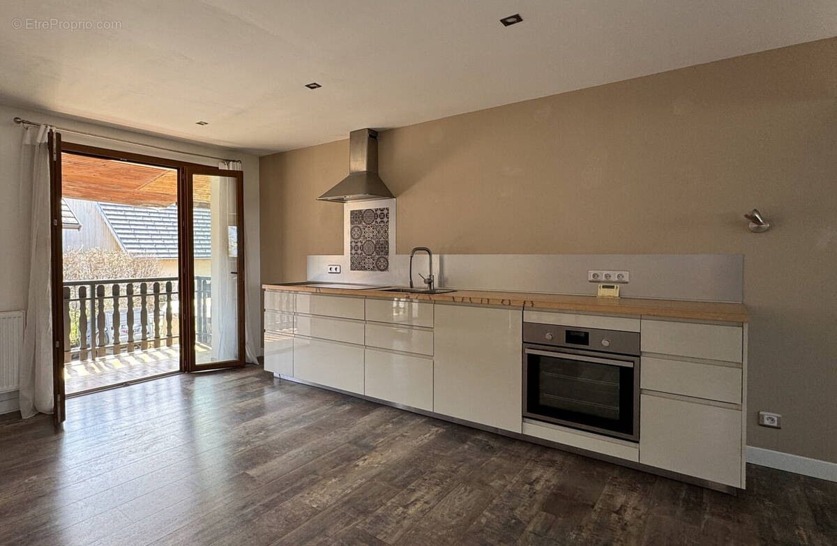 Cuisine - Maison à QUINTAL