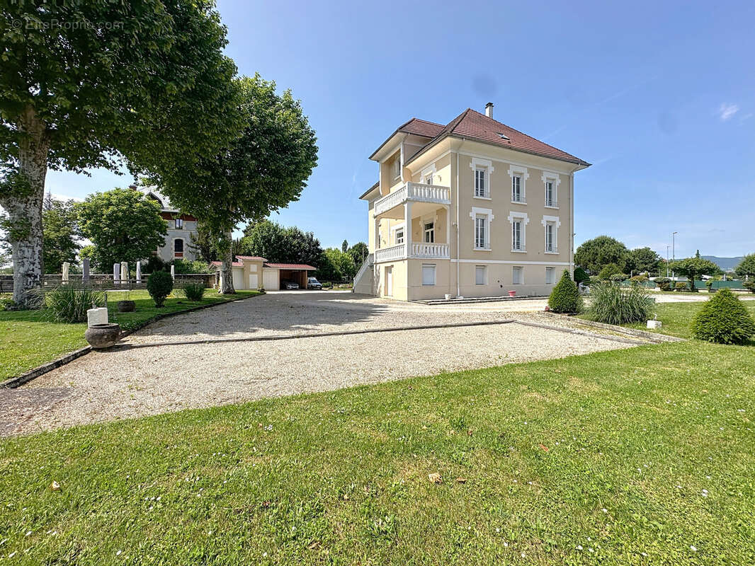 Maison à LE PONT-DE-BEAUVOISIN