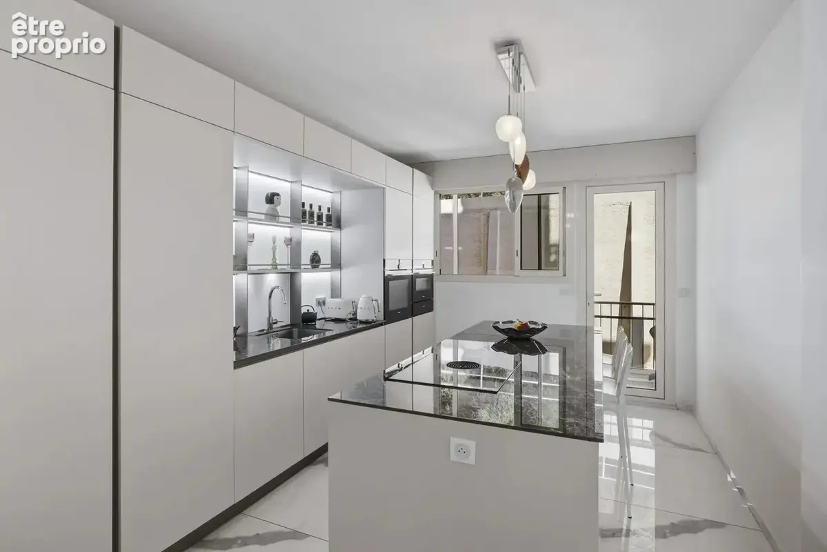 CO-EXCLUSIVITÉ Le Cannet Victoria– Appartement 178 m² vue mer, terrasse 45 m², immeuble de prestige - photo 17