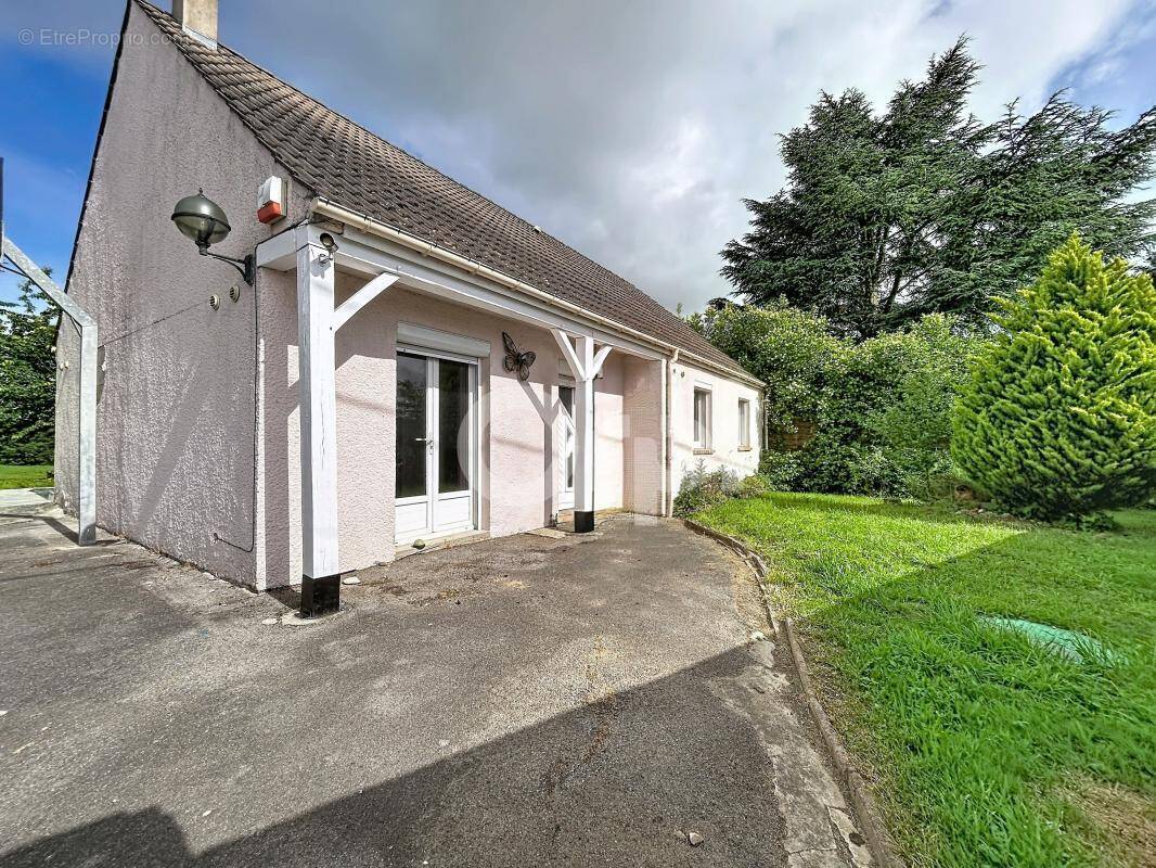 Maison à AVRECHY