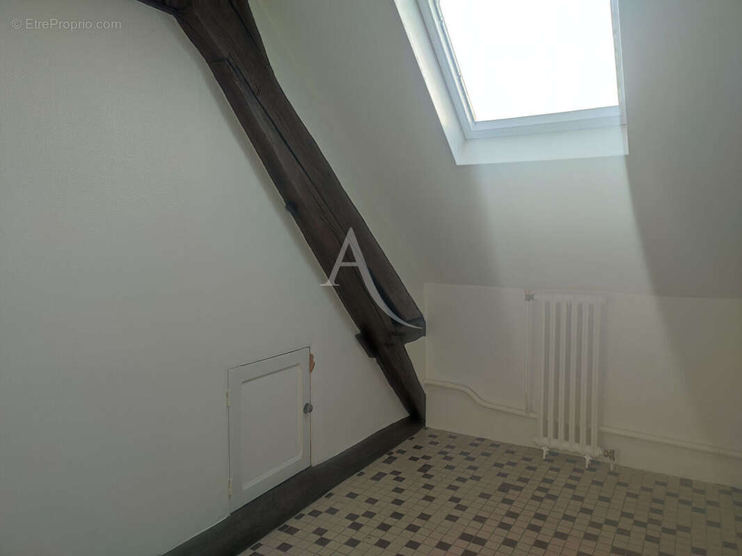 Maison à LAMOTTE-BEUVRON