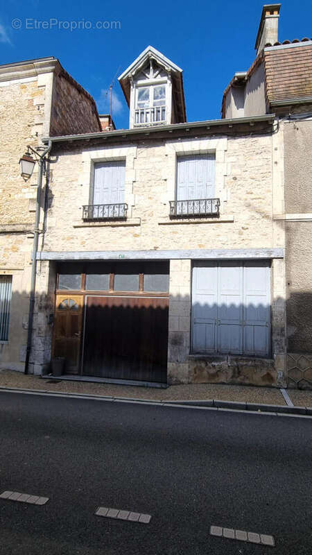 20250930_153030 - Maison à SAINT-PARDOUX-LA-RIVIERE