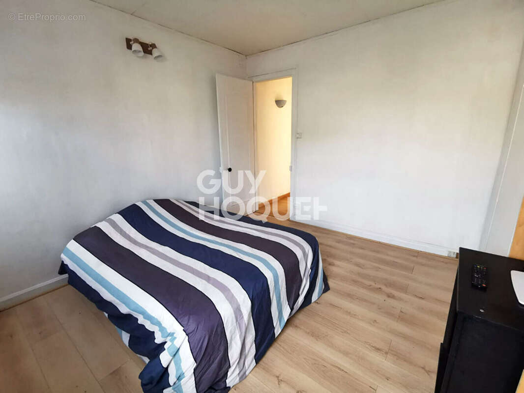 Maison à LA CHAPELLE-D&#039;ARMENTIERES