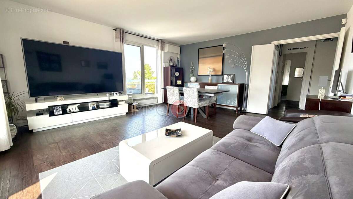 Appartement 76 m² à Le Raincy  - photo 4
