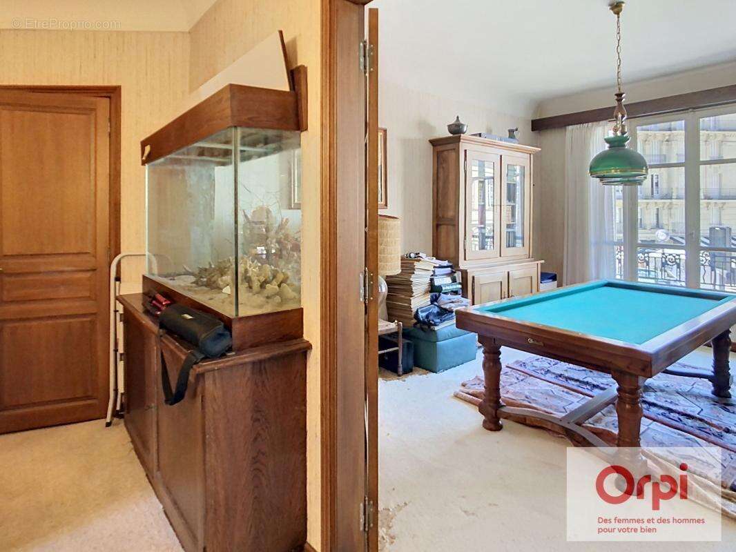 Appartement à ISSY-LES-MOULINEAUX