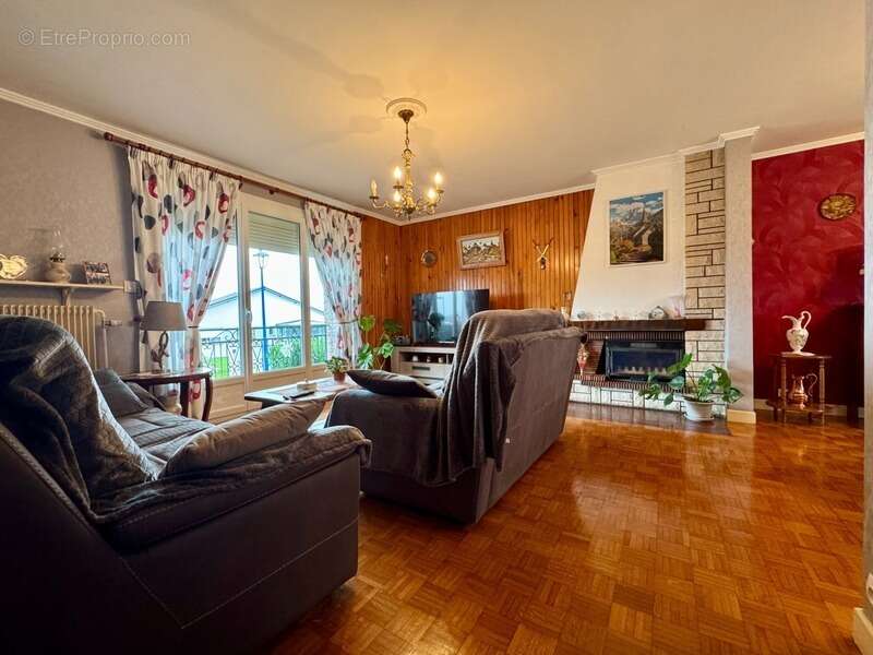 Maison à CHANTEHEUX