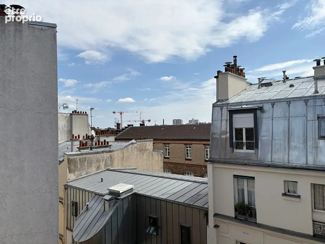 2 pièces dernier étage Mairie du XVIIIème - photo 7