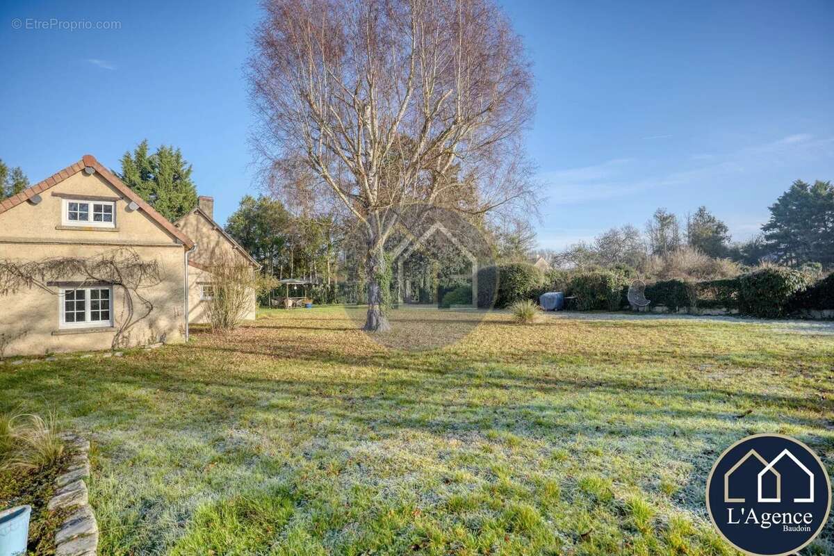 Maison à NOGENT-LE-ROI