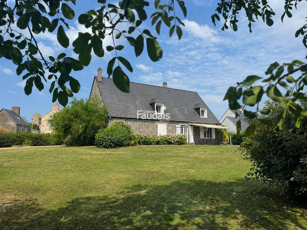 Maison 160 m² à Vains  - photo 2