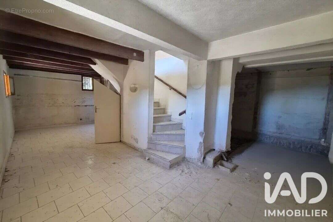 Maison 110 m² à Eze  - photo 8