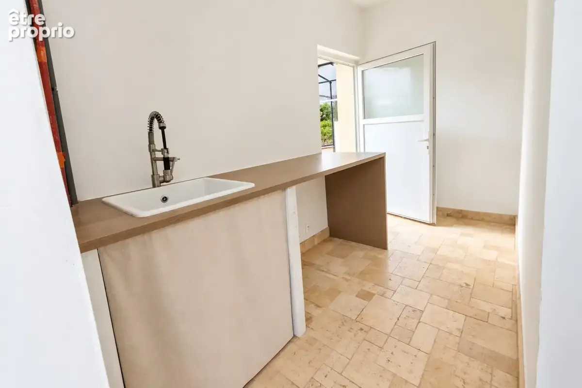 Maison 160 m² – 6 chambres – cœur de Viriville – fort potentiel - photo 15
