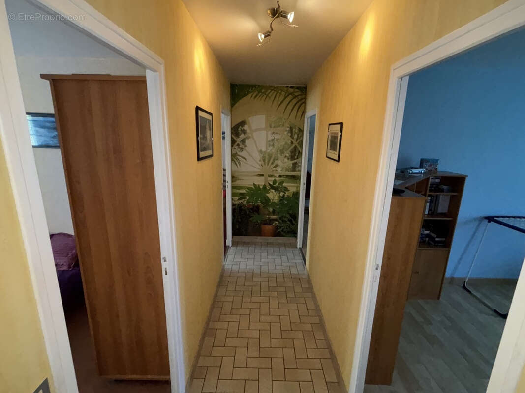 Maison à SAINT-BRIS-DES-BOIS