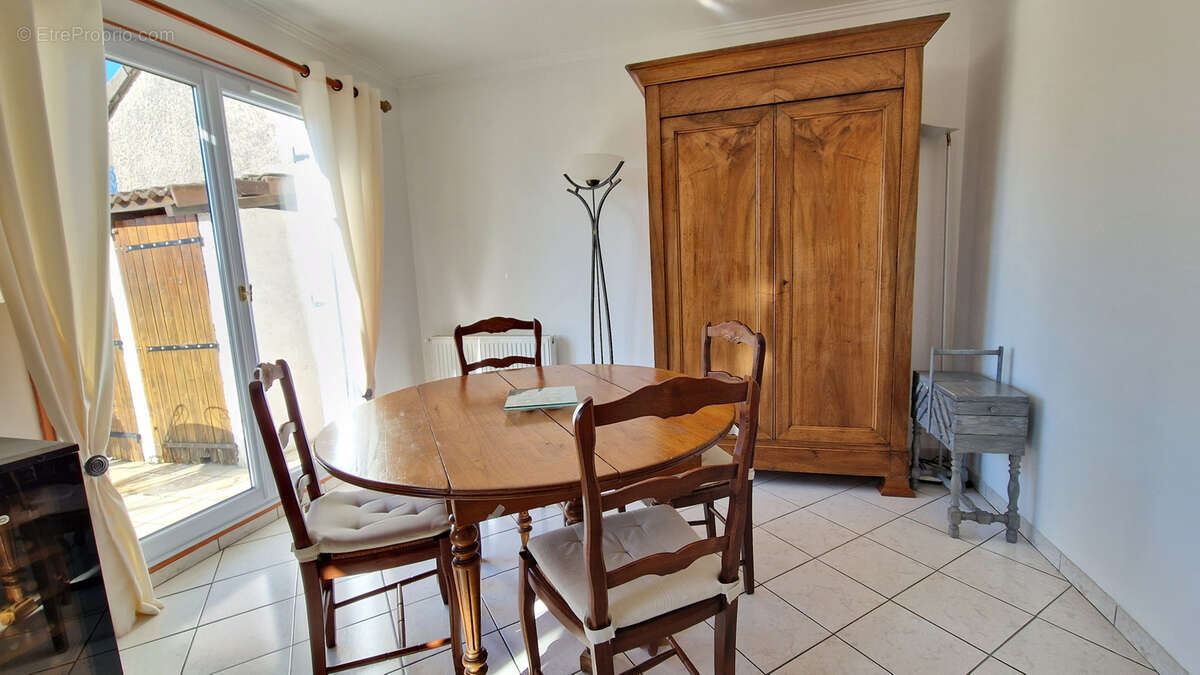 Maison à MARLY-LA-VILLE