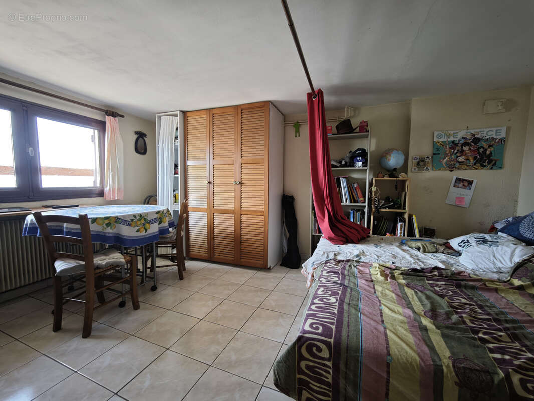 Maison à LAROQUE-DES-ALBERES