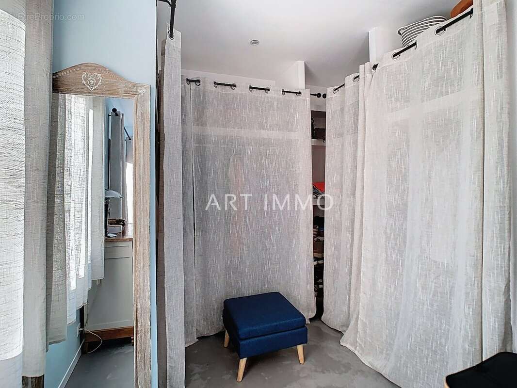 Maison à L&#039;ISLE-SUR-LA-SORGUE