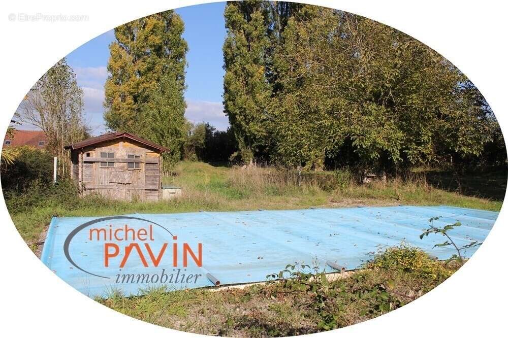 Maison à LA CHAPELLE-HUGON