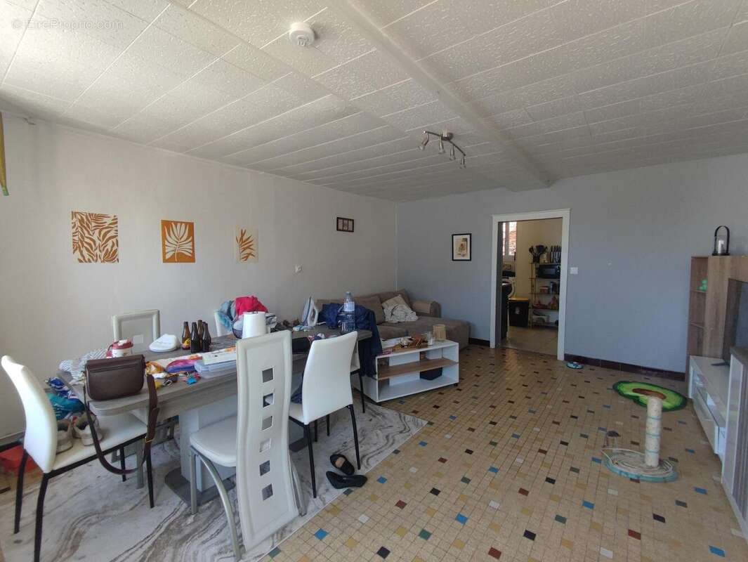 Photo 4 - Maison à MYENNES