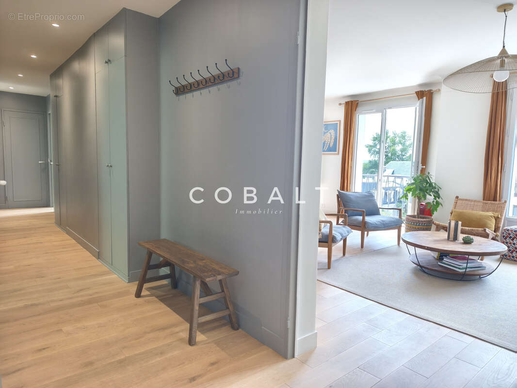 Appartement à VERSAILLES