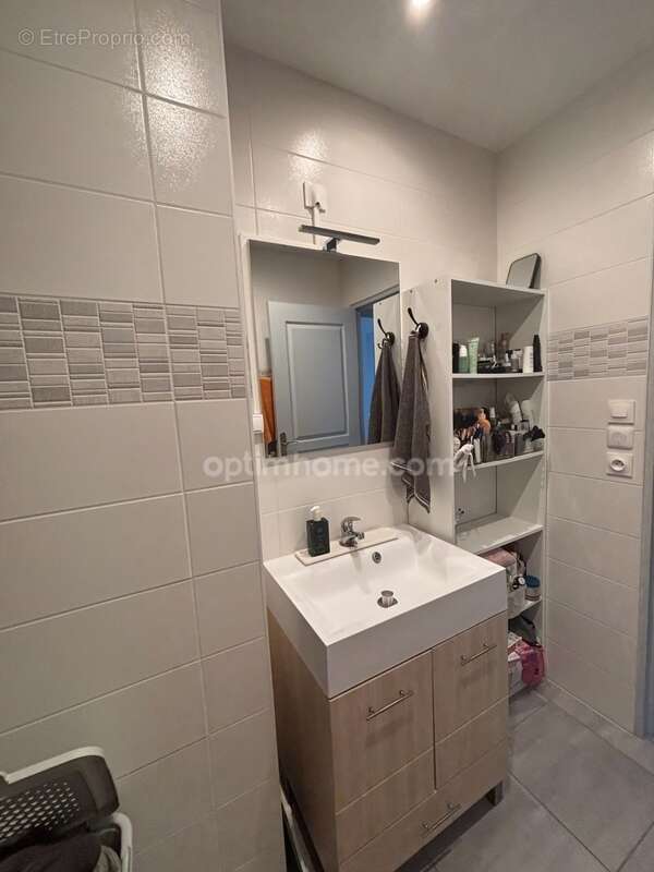 Maison à ROULLET-SAINT-ESTEPHE