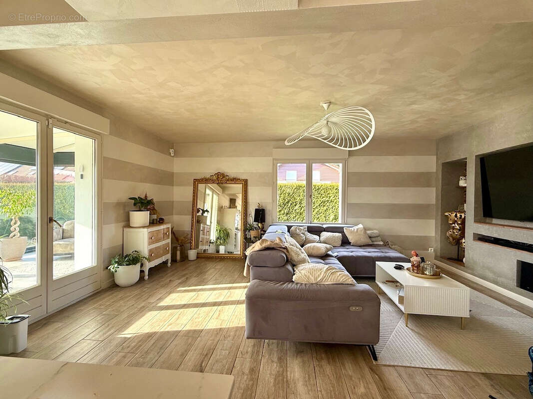 Maison à SAINT-ETIENNE-LES-REMIREMONT