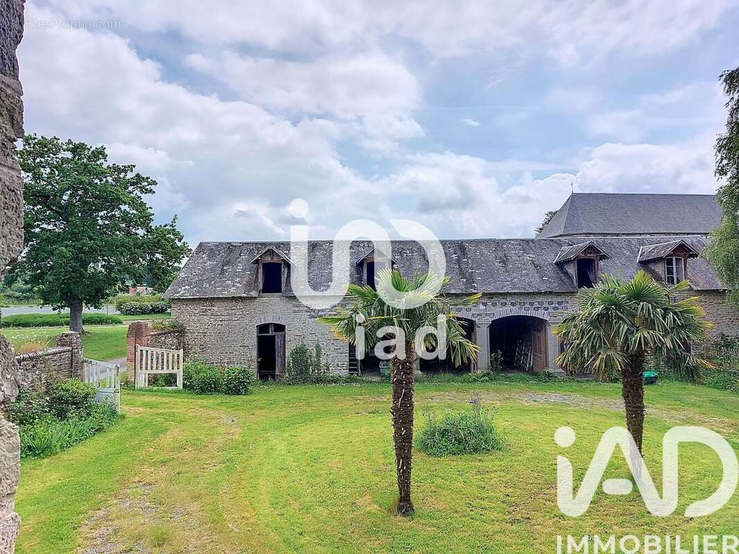 Photo 3 - Maison à SOULLES