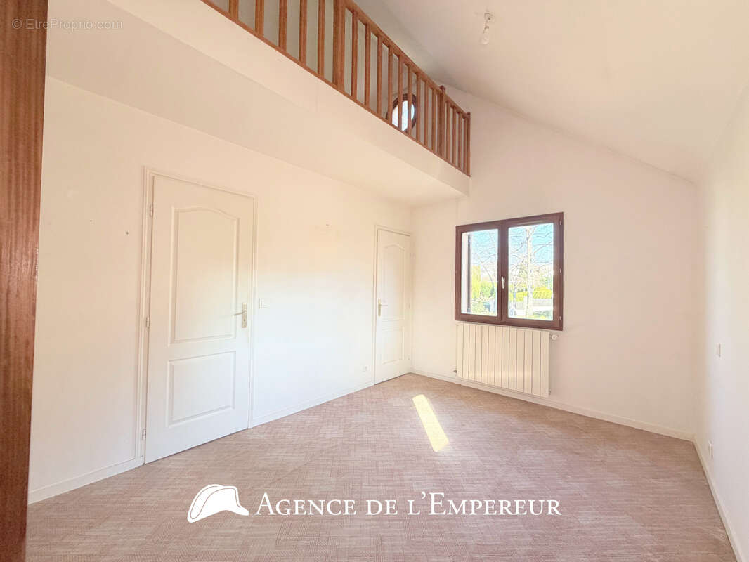Maison à RUEIL-MALMAISON
