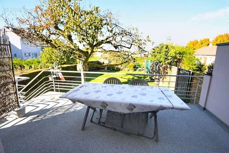Maison mexy 94m2, 3 chambres, 2 salles de bain, dressing ou bureau, garage, jardin - photo 3